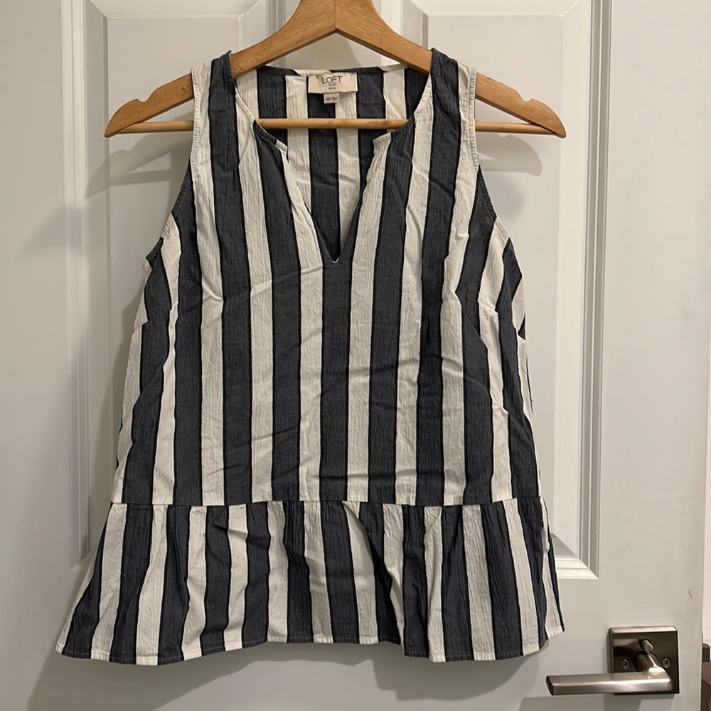 LOFT STRIPED SLEEVELESS PEPLUM STYLE V CUT BLOUSE